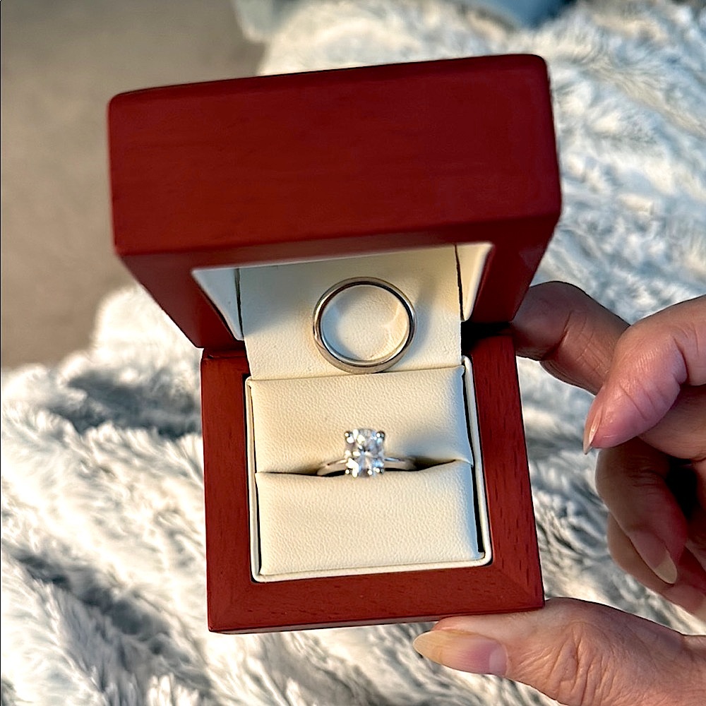 Elegant Mossonite Rings with Timeless Appeal
Offers WELCOME